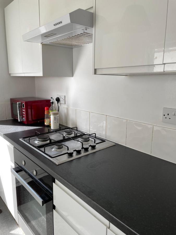 Cozy 3 Bedrooms Home Off Mill Road Sleep CBG Esterno foto
