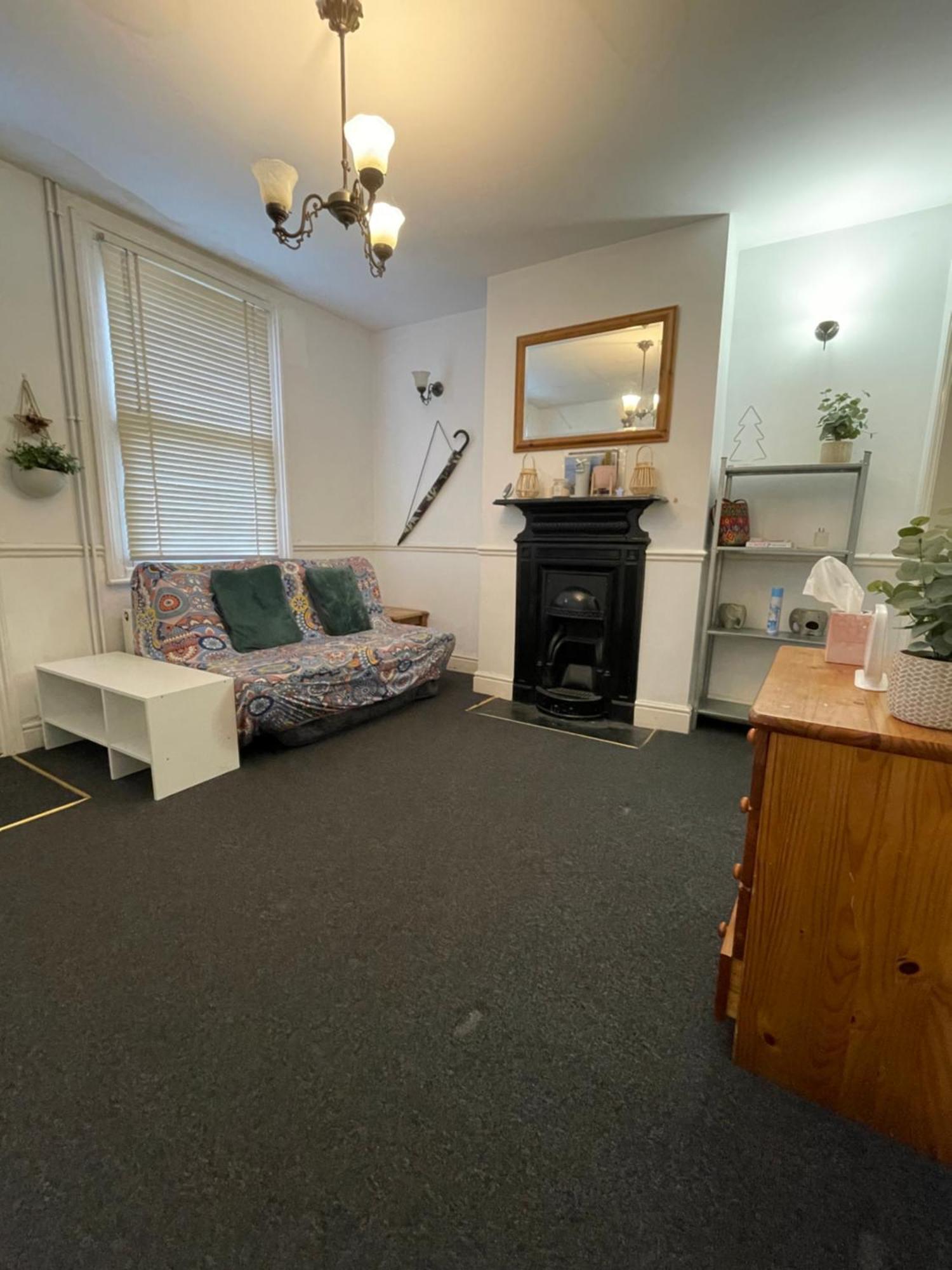Cozy 3 Bedrooms Home Off Mill Road Sleep CBG Esterno foto